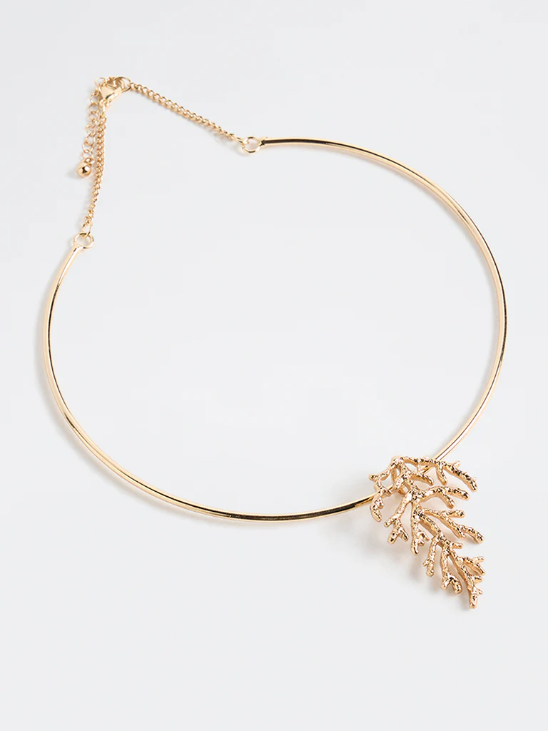 Westside Accessories Gold Reef Charm Hasli Necklace - Image 2