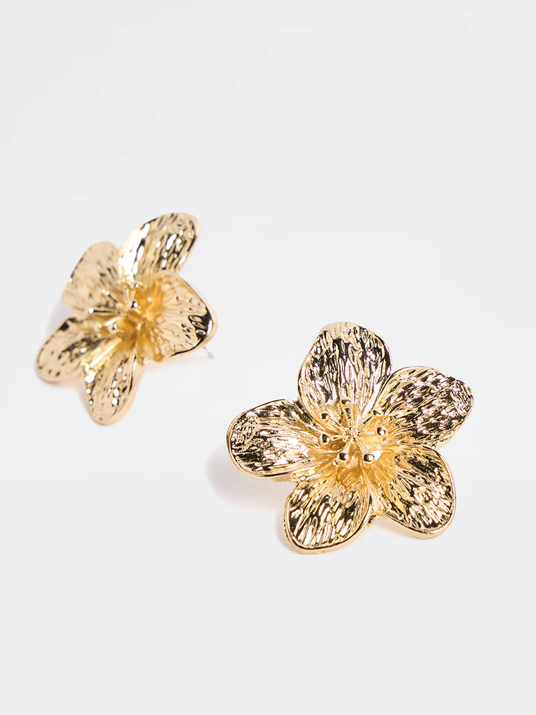Westside Accessories Gold Textured Floral Stud Earrings - Image 3