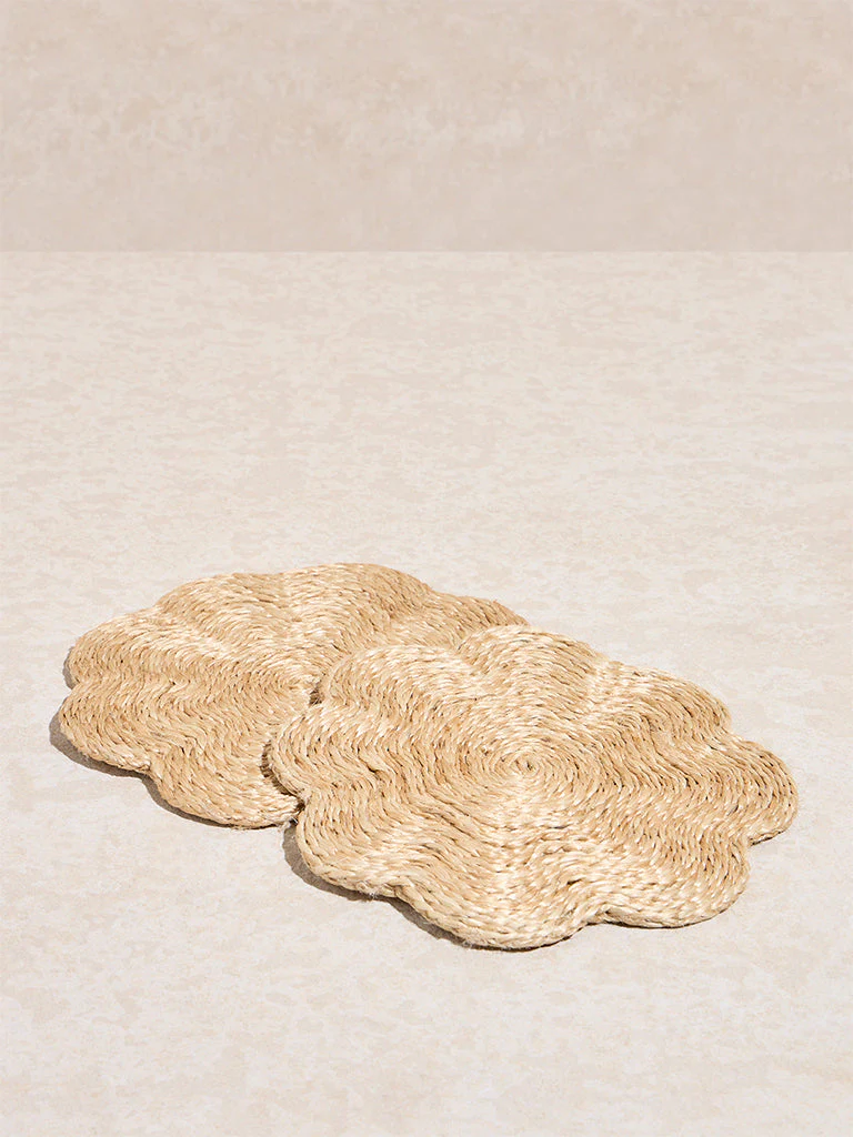Westside Home Beige Jute Floral Design Trivet (Set of 2) - Image 2