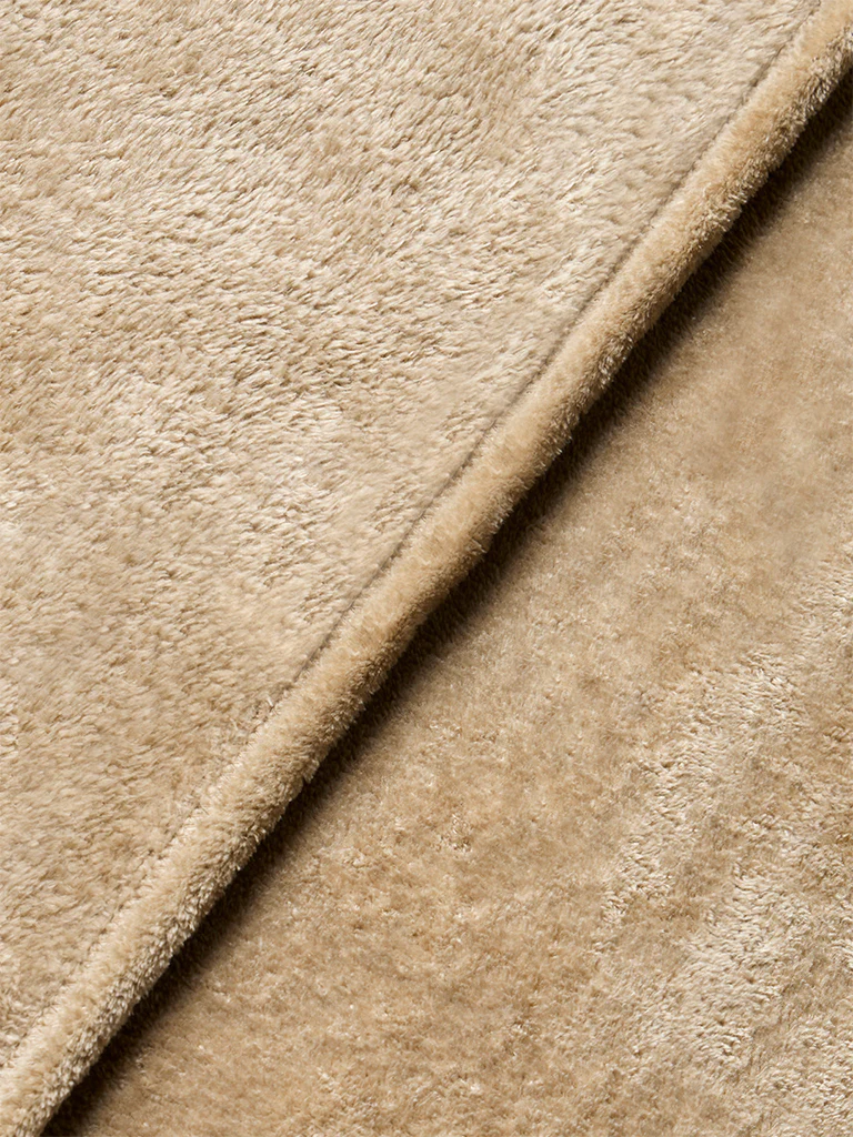 Westside Home Beige Queen Bed Fleece Blanket - Image 3