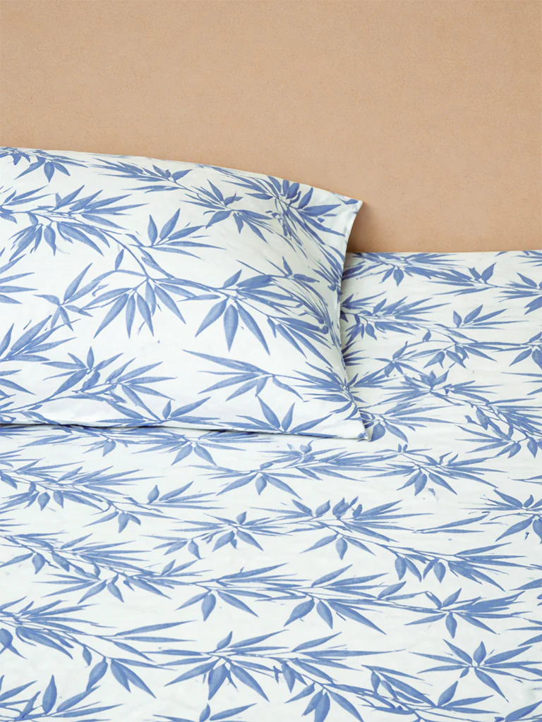 Westside Home Blue Bamboo Leaf Printed Queen Bed Sheet Set - Image 2