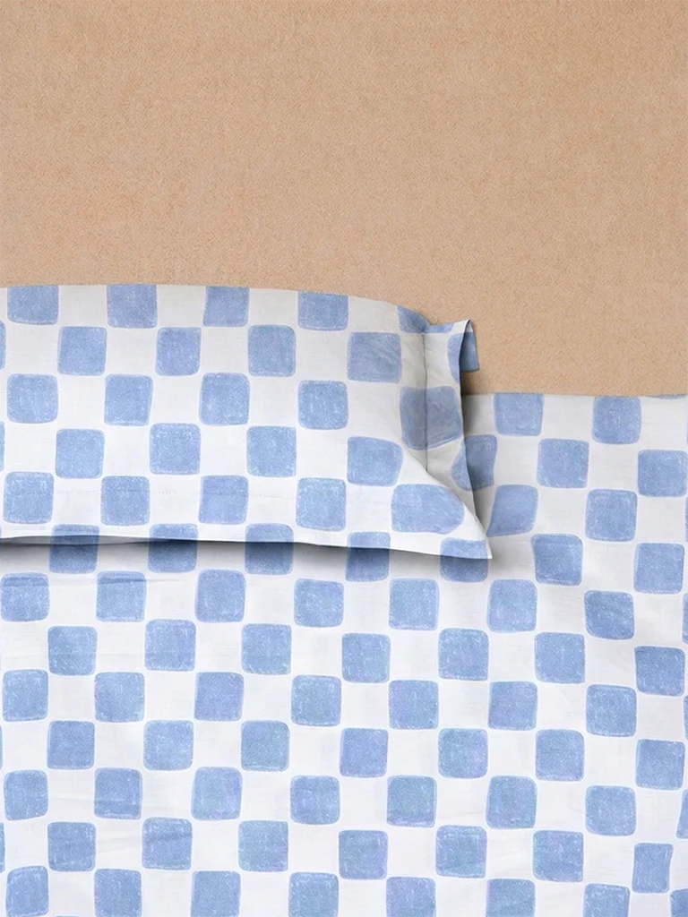 Westside Home Blue Checkered Fitted Queen Bed Sheet Set - Image 2