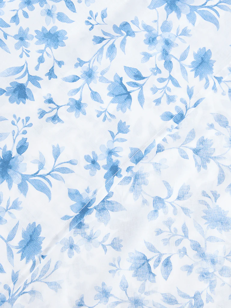 Westside Home Blue Floral Pattern Queen Bed Sheet Set - Image 4