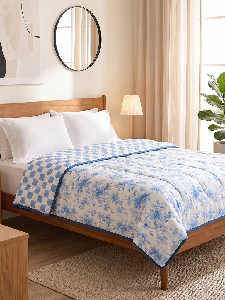 Westside Home Blue Printed Reversible Queen Bed Comforter
