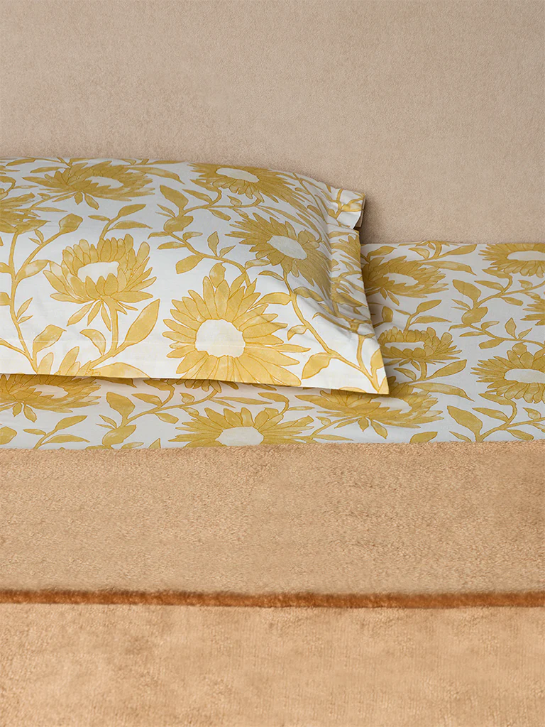 Westside Home Brown Queen Bed Fleece Blanket