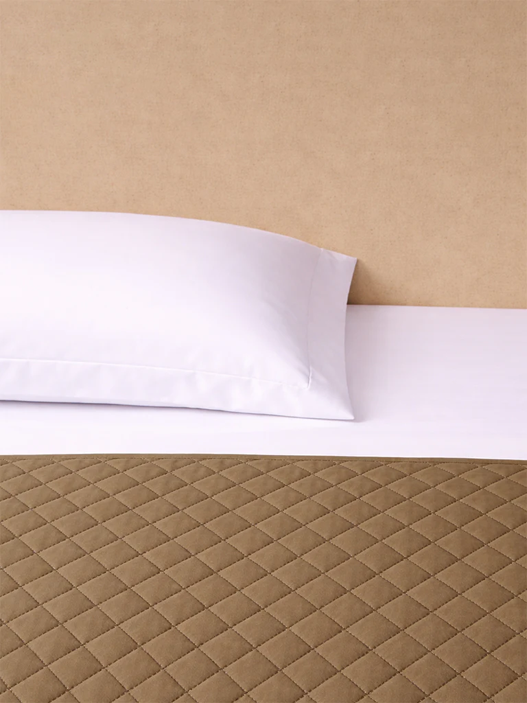 Westside Home Brown Queen Heat Seal Quilt - Image 2