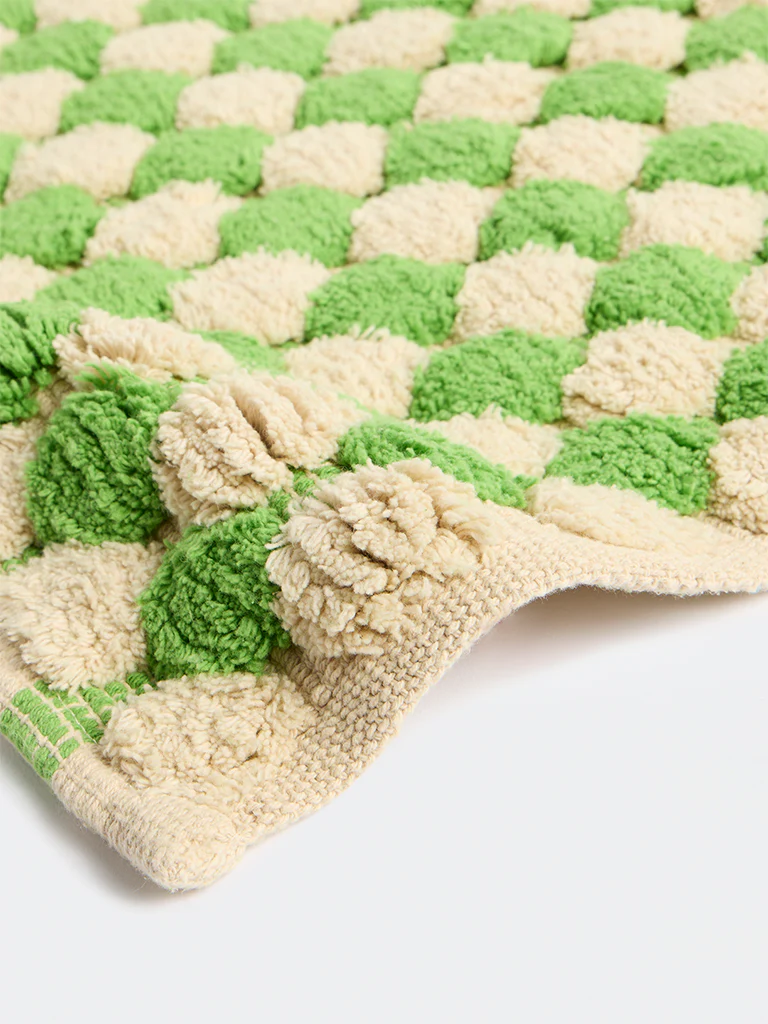 Westside Home Green Popcorn Textured Bathmat - Image 2