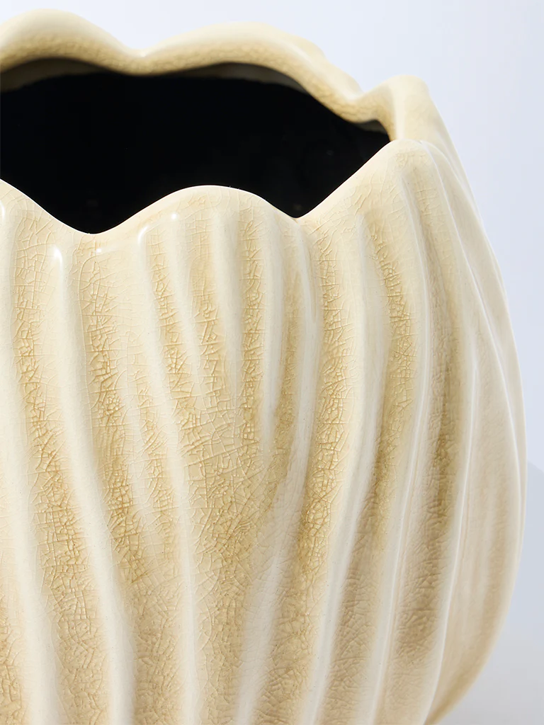 Westside Home Ivory Artichoke Ceramic Planter - Image 3