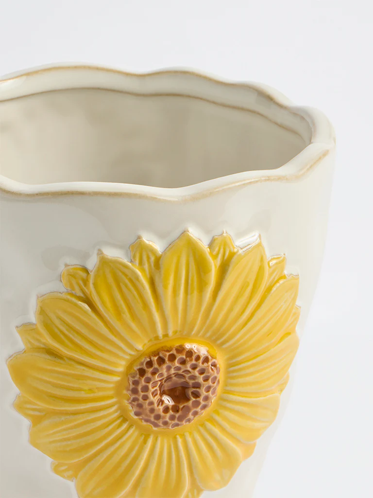 Westside Home Off-White Sunflower Design Pot - Image 3