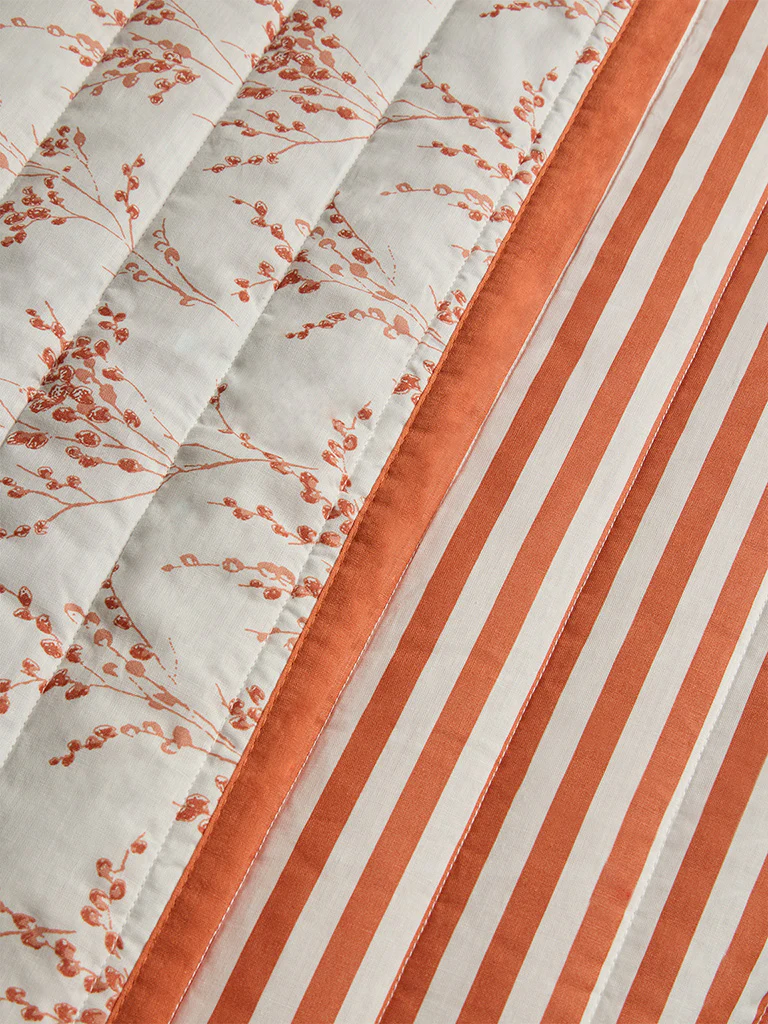 Westside Home Orange Botanical Design Reversible Queen Bed Comforter - Image 3