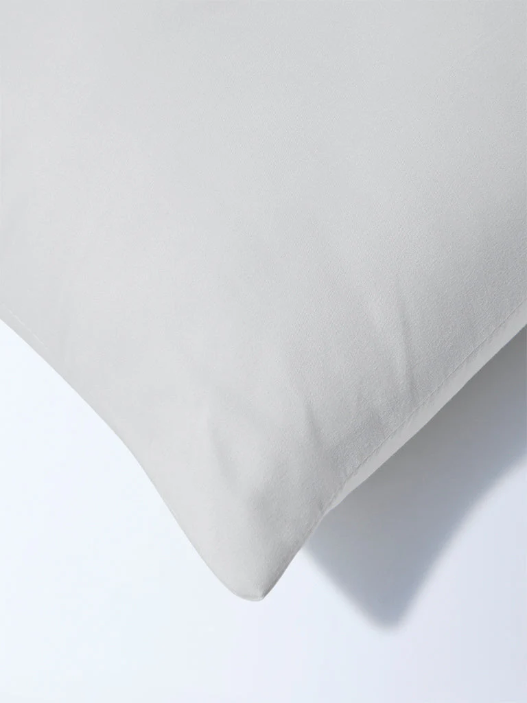 Westside Home White Solid Cushion Filler - Image 4
