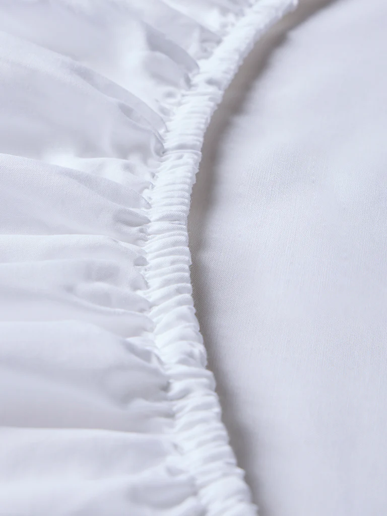 Westside Home White Solid Queen Bed Sheet Set - Image 3