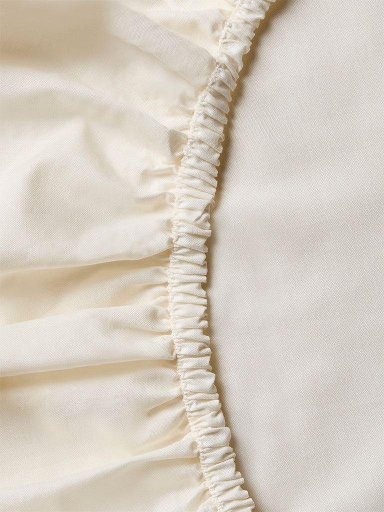 Westside Home White Solid Queen Bed Sheet Set - Image 3