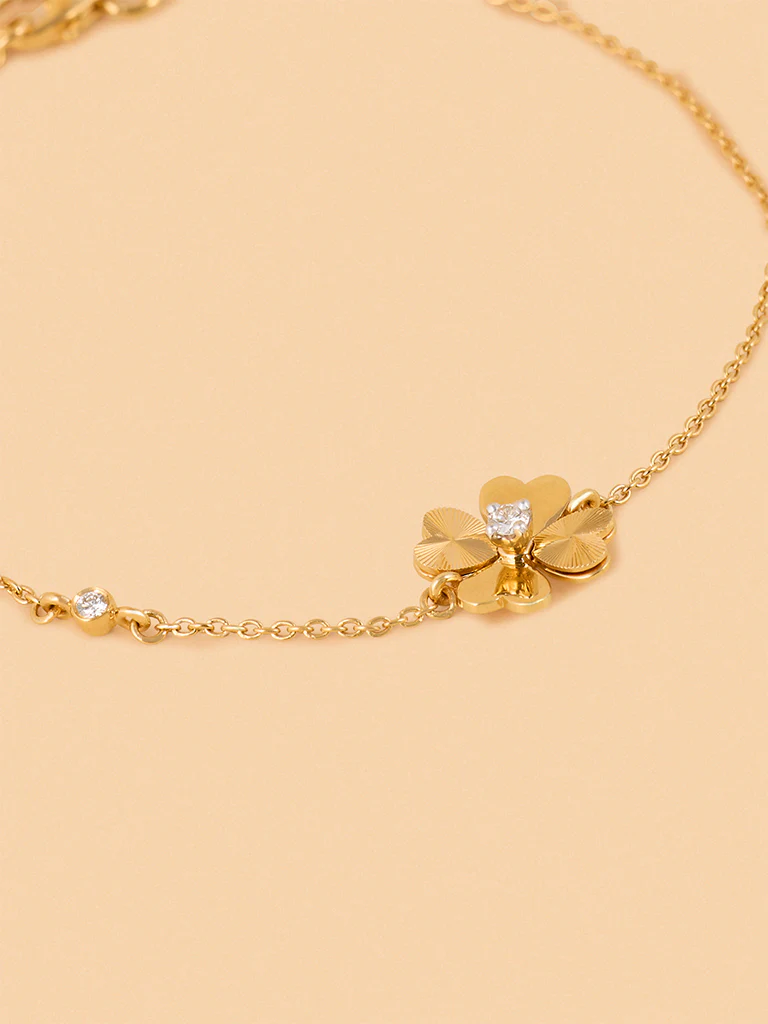 Minimalist Lab Diamond Clover Heart Chain Bracelet - Image 3