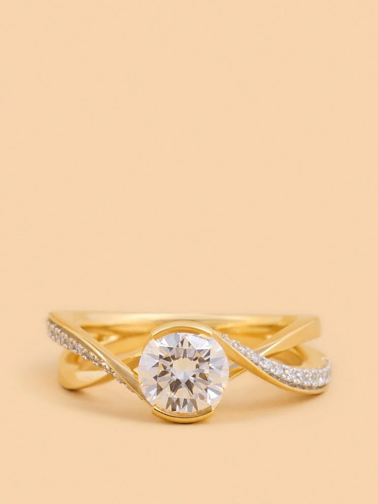 Solitaire Twist Lab Diamond Ring - Image 3