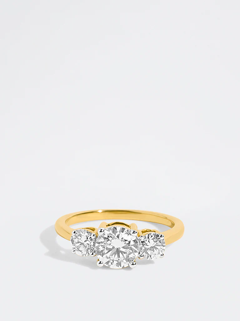 Three Stone Lab Diamond Ring - Image 2