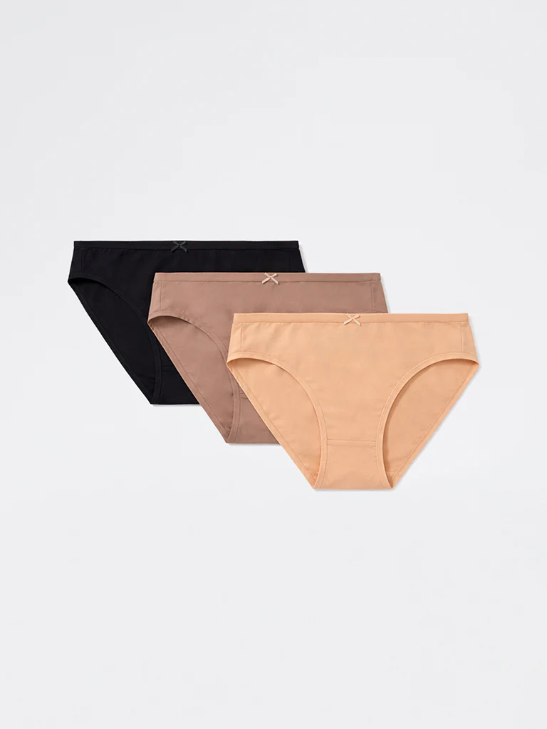 Wunderlove Black Cotton-Blend Hi-Leg Briefs - Pack of 3