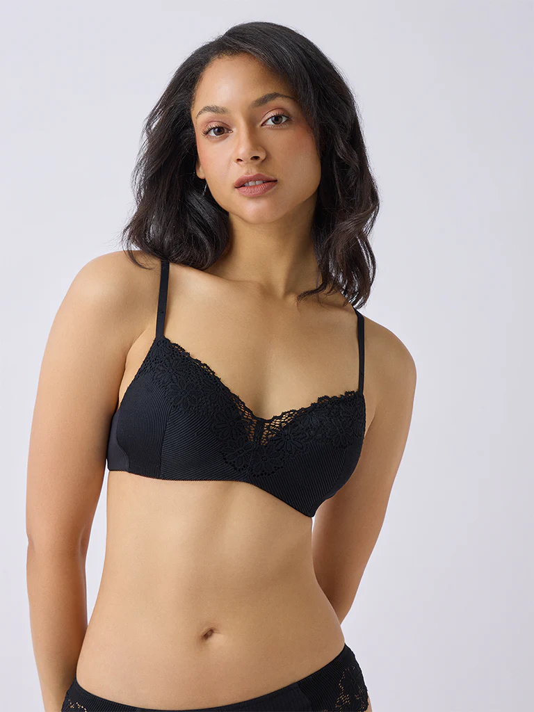Wunderlove Black Floral Lace-Detail Padded Bra - Image 2