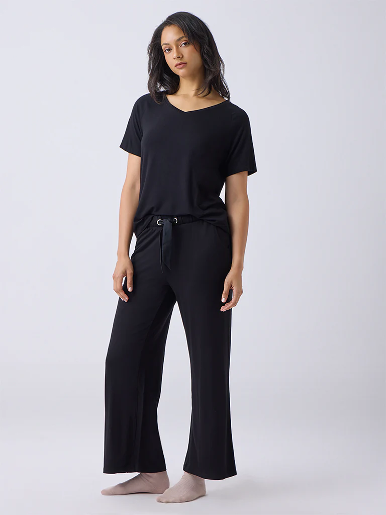 Wunderlove Black High-Rise Pants