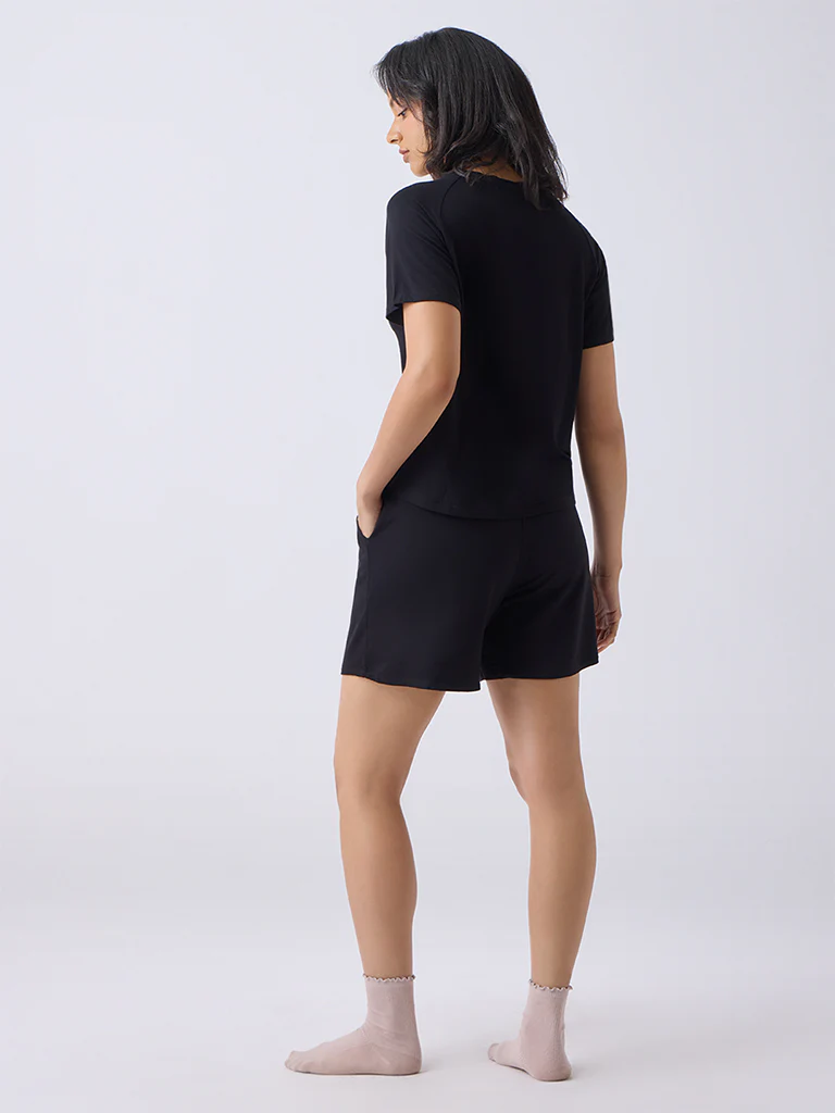 Wunderlove Black High-Rise Shorts - Image 4