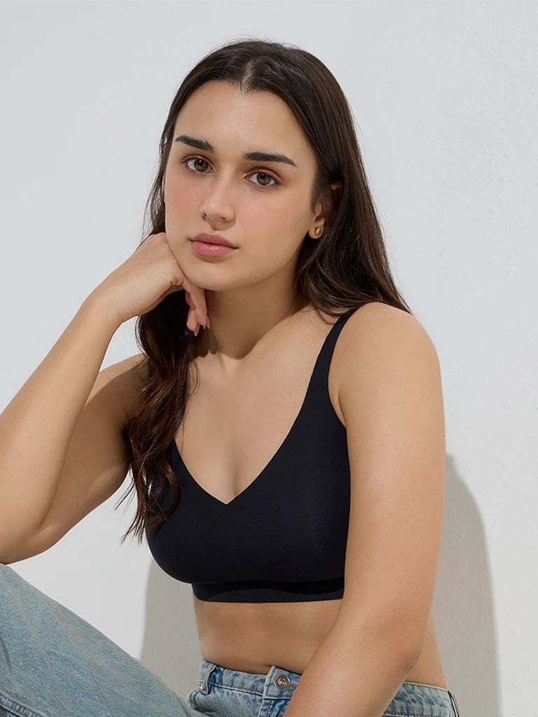 Wunderlove Black Invisible Padded Bra - Image 5