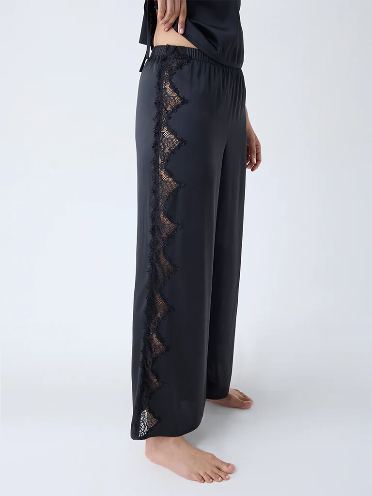 Wunderlove Black Lace-Detailed High-Rise Satin Pants - Image 2
