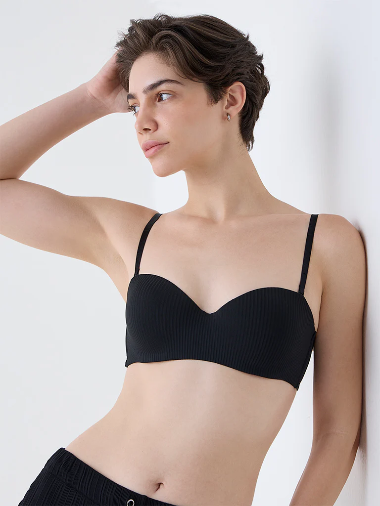 Wunderlove Black Self-Striped Underwired Strapless Bra - Image 2