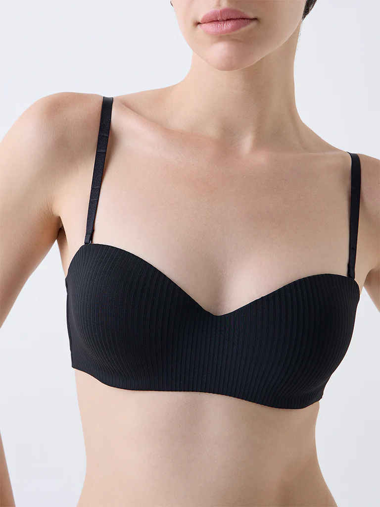 Wunderlove Black Self-Striped Underwired Strapless Bra - Image 3