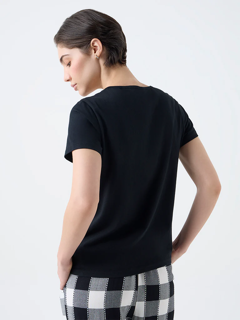 Wunderlove Black Text Detailed Cotton T-Shirt - Image 4