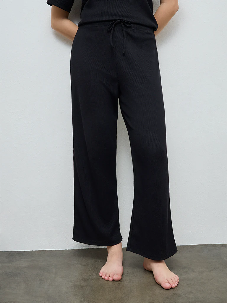 Wunderlove Black Waffle-Textured High-Rise Pants - Image 2