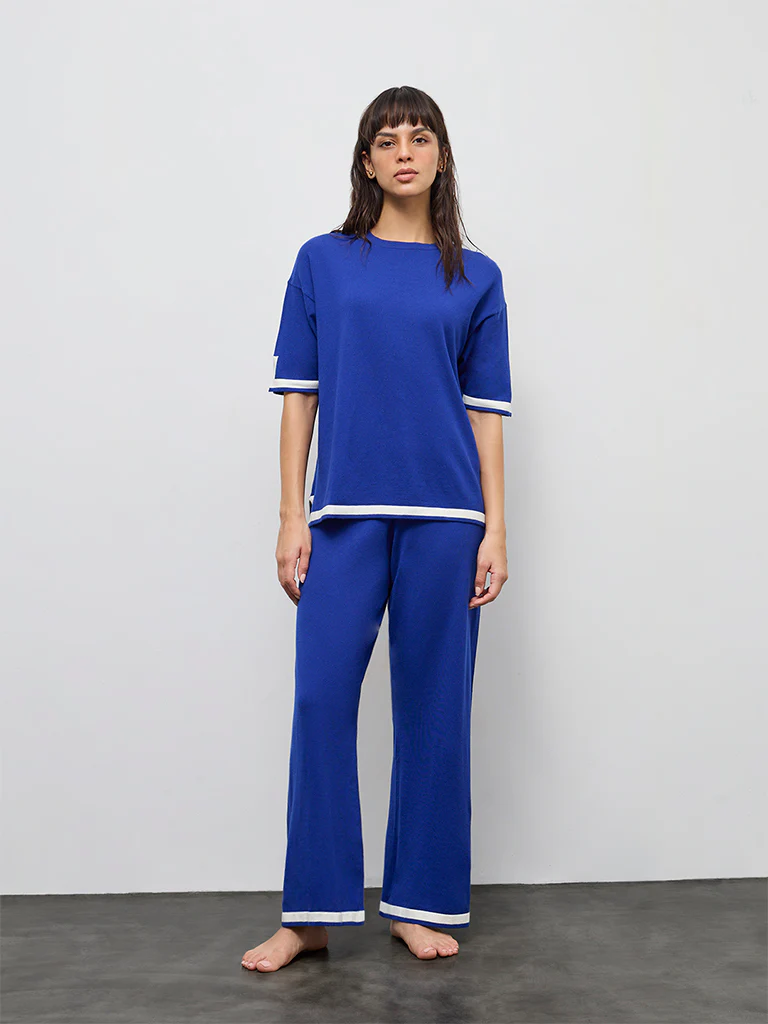 Wunderlove Blue Contrast-Detail Top
