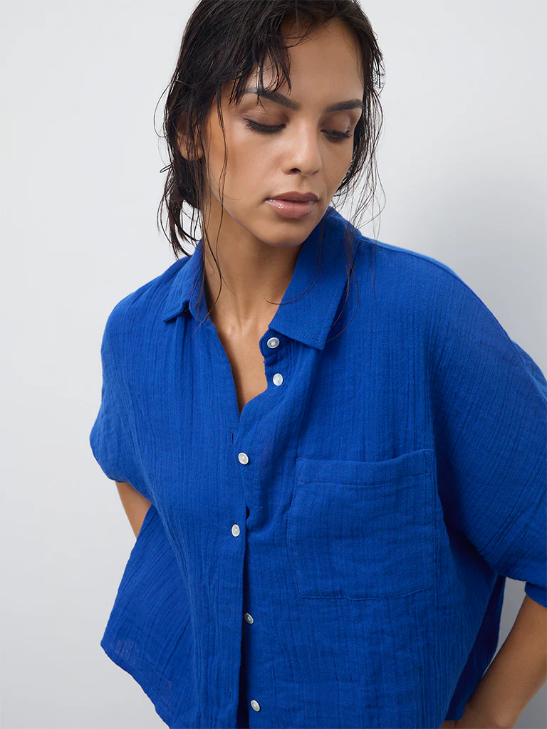 Wunderlove Blue Crinkle-Textured Cotton Beach Shirt - Image 3