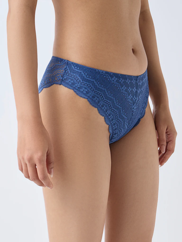 Wunderlove Blue Lace-Detail Briefs - Image 2