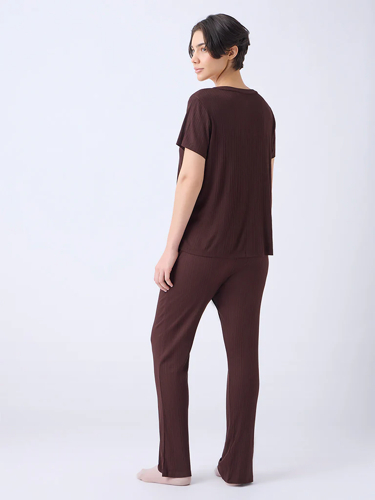 Wunderlove Dark Brown Ribbed-Textured Henley Top - Image 4