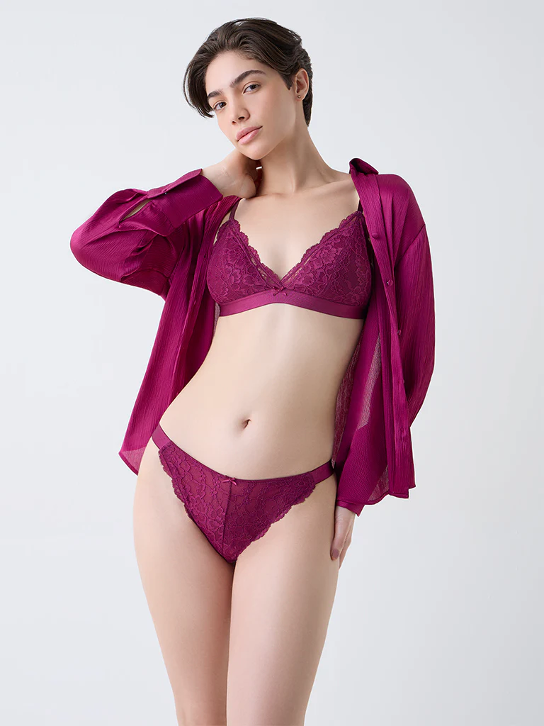 Wunderlove Maroon Lace Detailed Brazilian Briefs