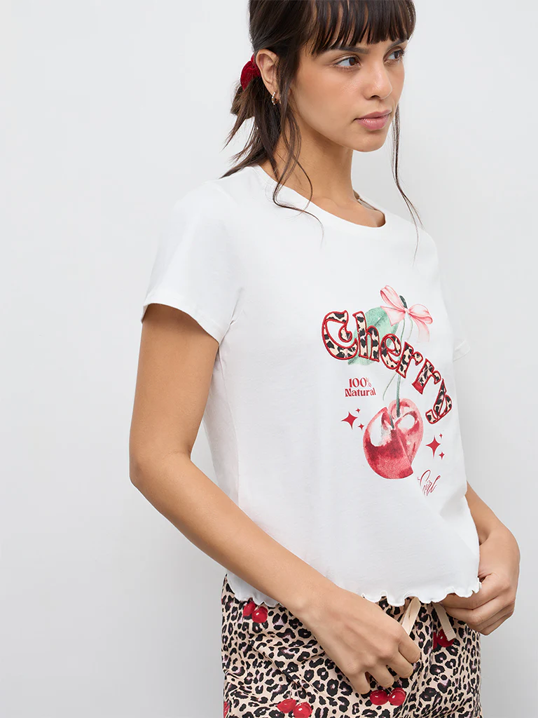 Wunderlove Off-White Printed Cotton T-Shirt and Shorts Set - Image 3