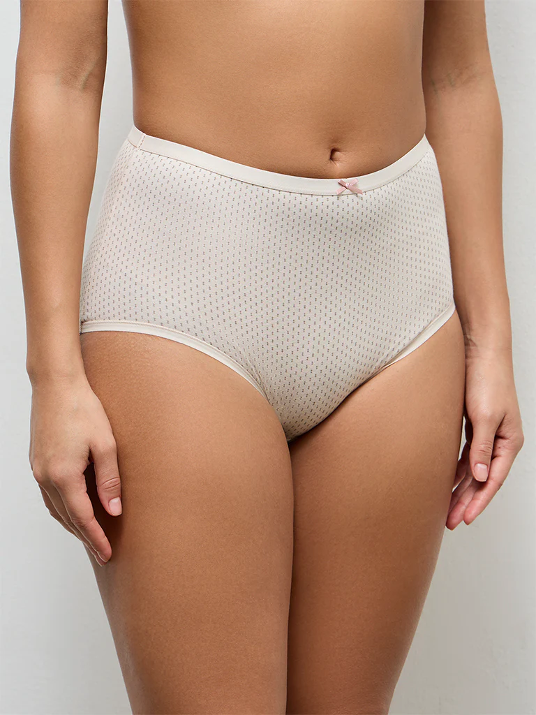Wunderlove Off-White Printed Hi-Rise Cotton-Blend Briefs - Pack of 3 - Image 2