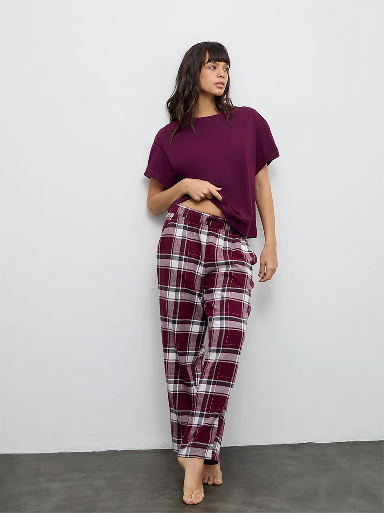 Wunderlove Plum Cotton T-Shirt - Image 2