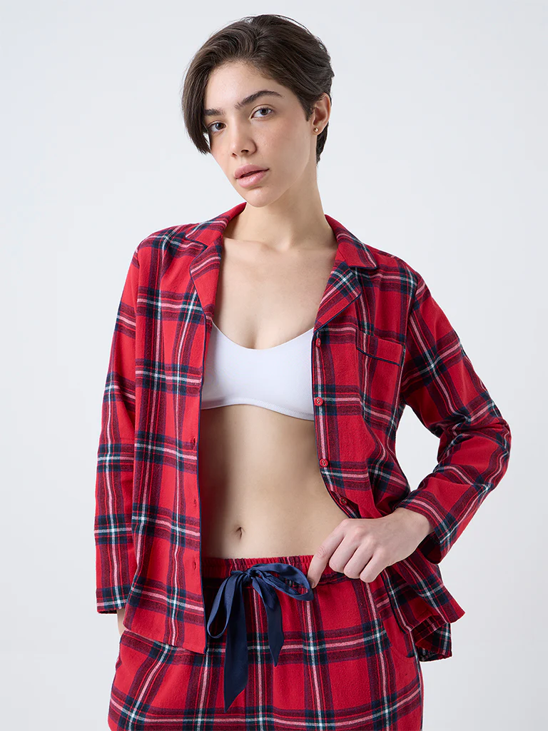 Wunderlove Red Checkered Cotton Shirt and Pyjamas Set - Image 3