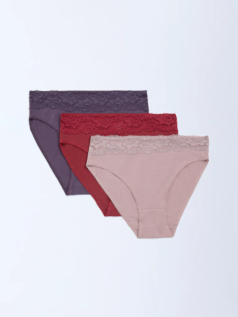 Wunderlove Red Lace Hi-Leg Cotton-Blend Briefs - Pack of 3