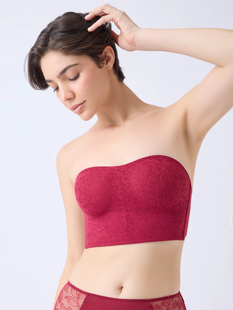 Wunderlove Red Lace Invisible Super grip Padded Bra