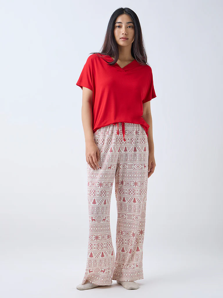 Wunderlove Red Solid V-Neck Top - Image 2