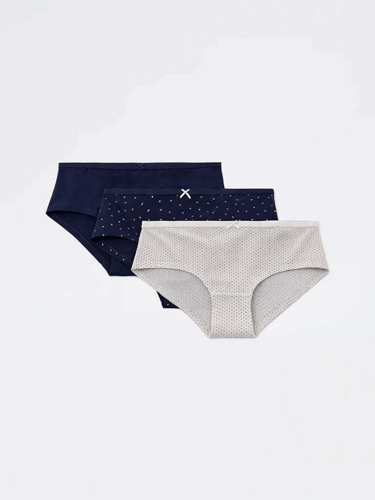 Wunderlove White Printed Low-Rise Cotton-Blend Briefs - Pack of 3 - Image 2