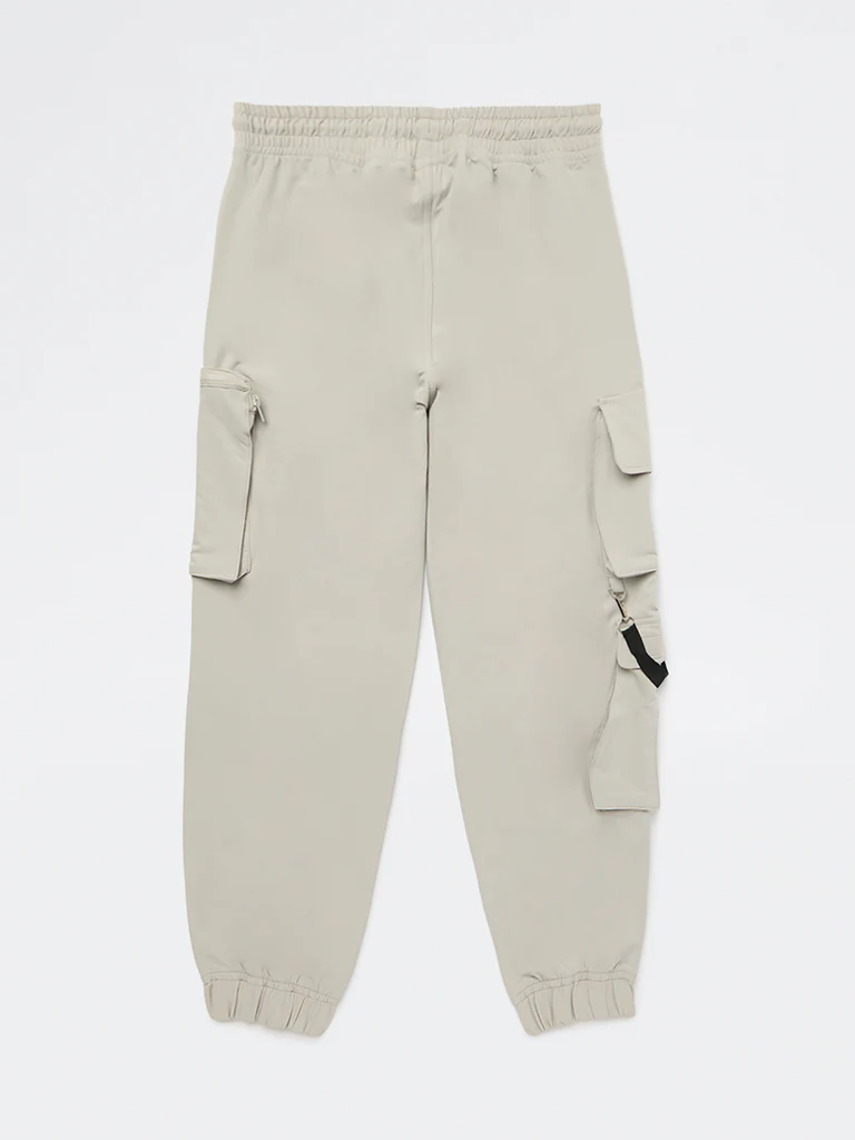 Y&F Kids Boys Beige Mid-Rise Cargo Pants - Image 3