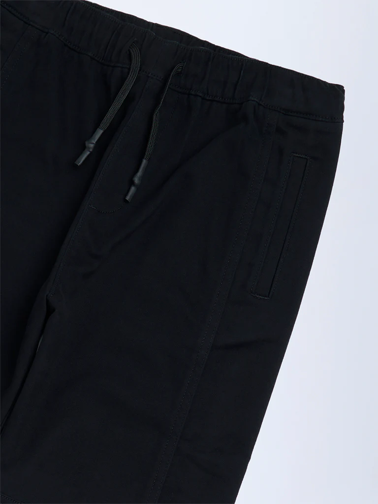 Y&F Kids Boys Black Solid Mid-Rise Cotton-Blend Joggers - Image 3