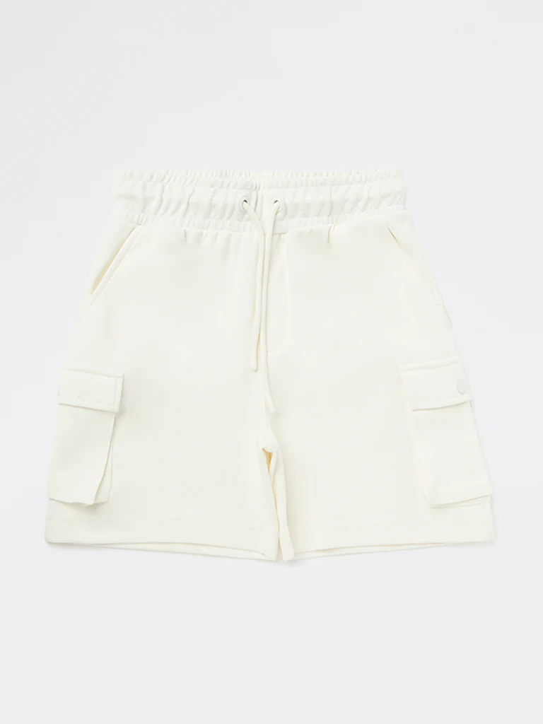 Y&F Kids Boys Off-White Mid-Rise Cotton-Blend Shorts - Image 4