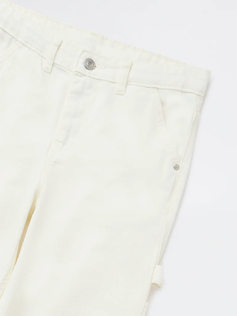 Y&F Kids Boys Off-White Solid Mid-Rise Denim Trousers - Image 3