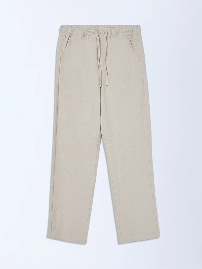 Y&F Kids Boys Taupe Solid Mid-Rise Cotton Trousers
