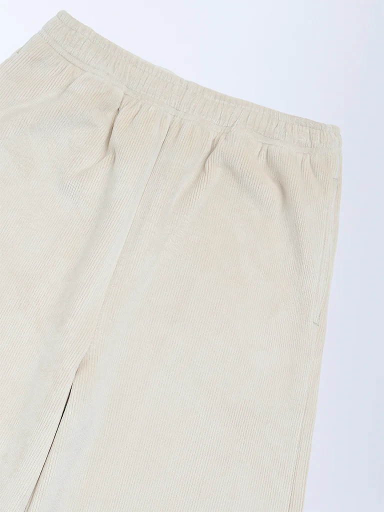 Y&F Kids Girls Beige Cargo-Style High-Rise Cotton Trousers - Image 3