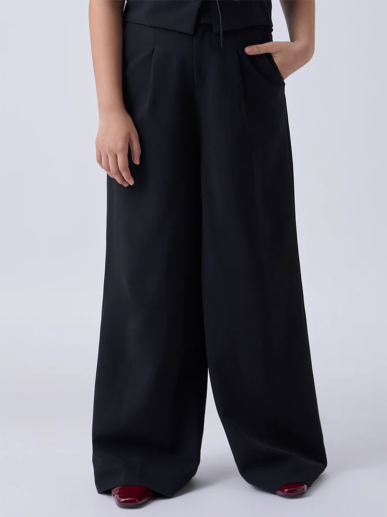 Y&F Kids Girls Black Solid High-Rise Trousers - Image 2